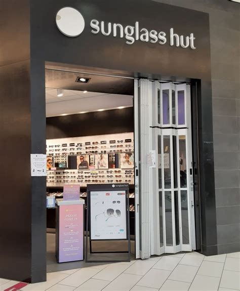 sunglass hut metrotown